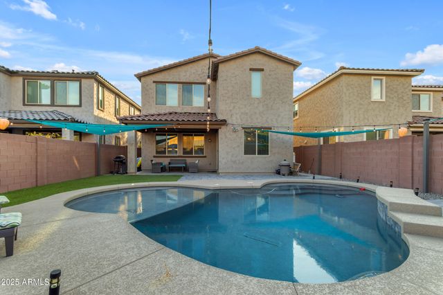 6943 N 88TH Drive, Glendale, AZ 85305