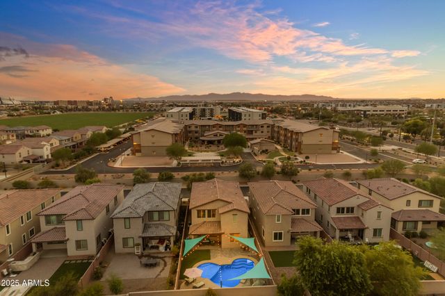 6943 N 88TH Drive, Glendale, AZ 85305