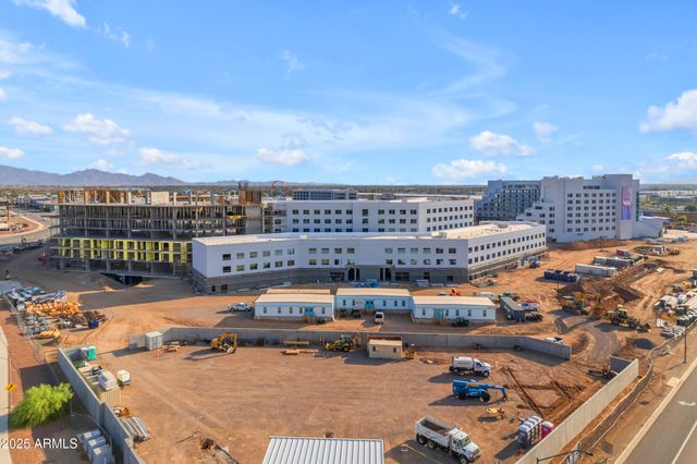 6943 N 88TH Drive, Glendale, AZ 85305