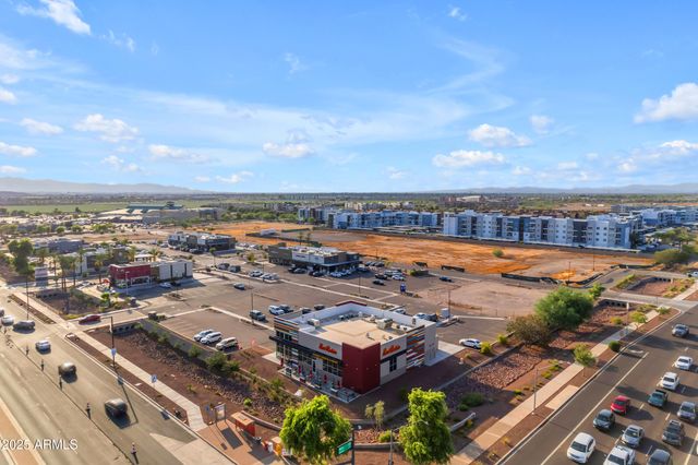 6943 N 88TH Drive, Glendale, AZ 85305