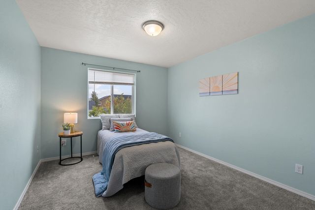 12611 W Pacific Ct, Airway Heights, WA 99001
