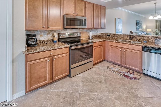 9528 Avellino WAY 2515, Naples, FL 34113