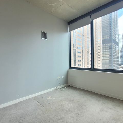235 W VAN BUREN Street 2715, Chicago, IL 60607