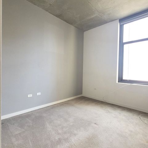 235 W VAN BUREN Street 2715, Chicago, IL 60607