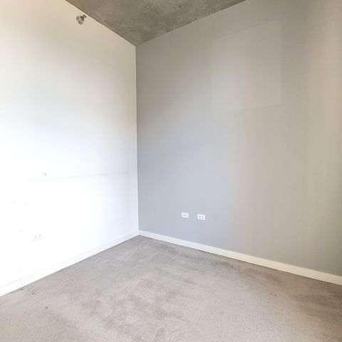 235 W VAN BUREN Street 2715, Chicago, IL 60607