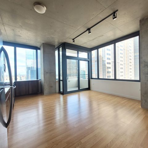 235 W VAN BUREN Street 2715, Chicago, IL 60607
