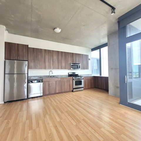 235 W VAN BUREN Street 2715, Chicago, IL 60607