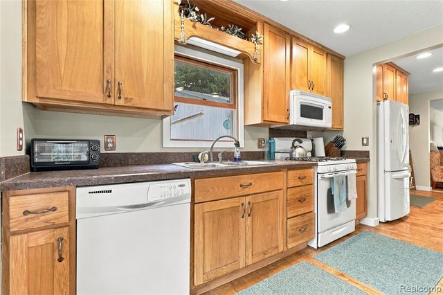 11178 N Belsay Road, Clio, MI 48420