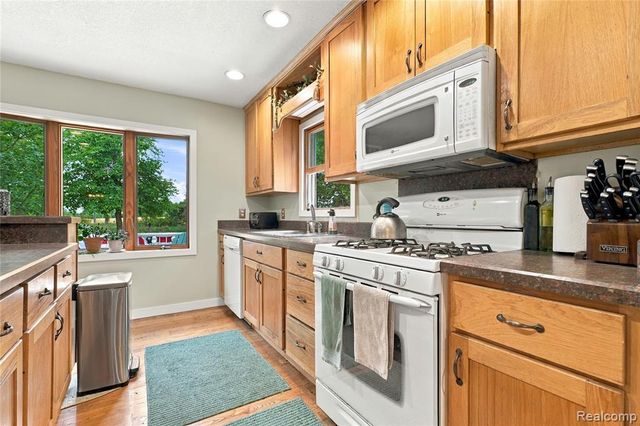 11178 N Belsay Road, Clio, MI 48420