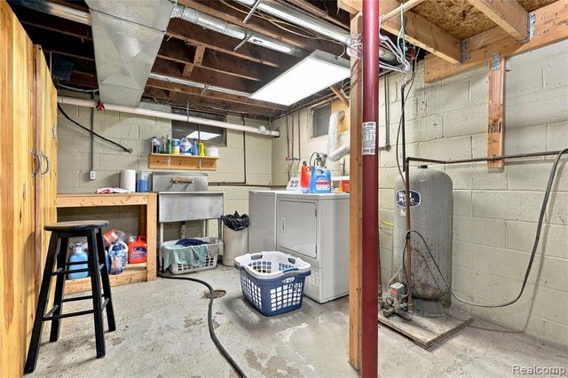 11178 N Belsay Road, Clio, MI 48420