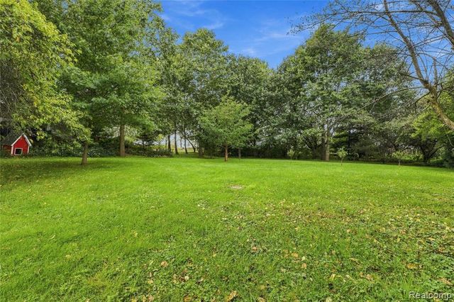 11178 N Belsay Road, Clio, MI 48420