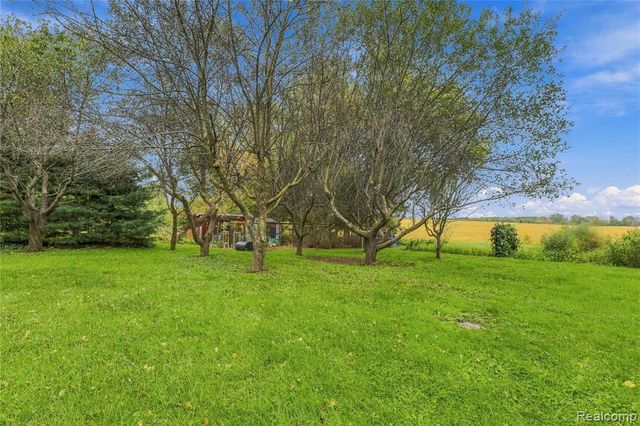11178 N Belsay Road, Clio, MI 48420