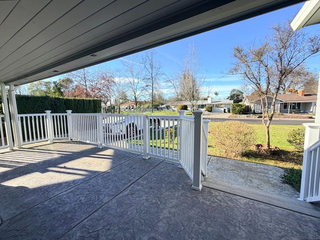 3520 La Habra Way, Sacramento, CA 95864