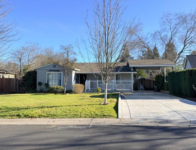 3520 La Habra Way, Sacramento, CA 95864