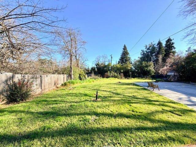 3520 La Habra Way, Sacramento, CA 95864