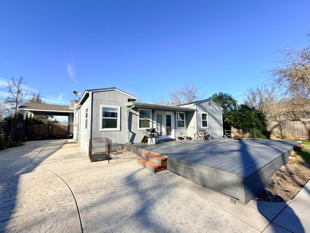 3520 La Habra Way, Sacramento, CA 95864