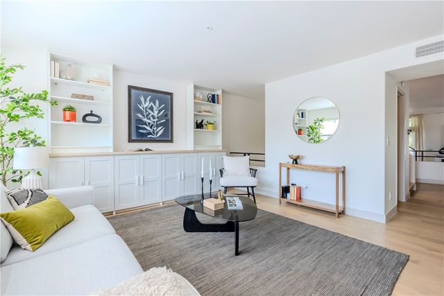 6913 Hannum, Culver City, CA 90230