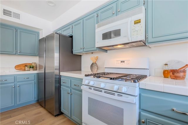 6913 Hannum, Culver City, CA 90230