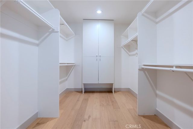 6913 Hannum, Culver City, CA 90230