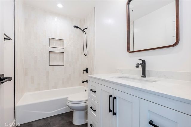 6913 Hannum, Culver City, CA 90230