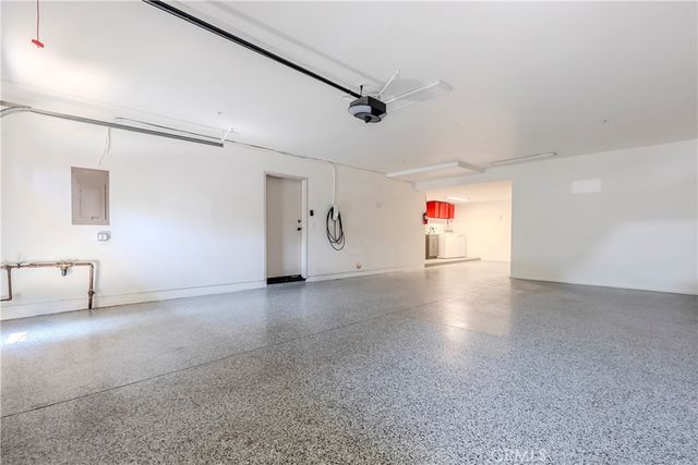 6913 Hannum, Culver City, CA 90230