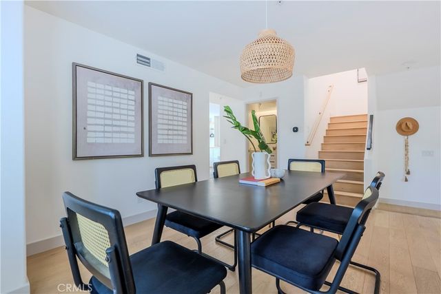 6913 Hannum, Culver City, CA 90230