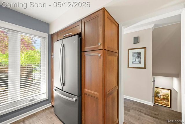 317 Willow Grove Lane, Rochester Hills, MI 48307