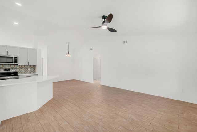 731 SE Majestic Terrace, Port St. Lucie, Port St Lucie, FL 34983