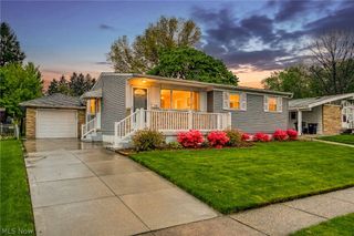 1190 Jeanie J Avenue, Akron, OH 44310