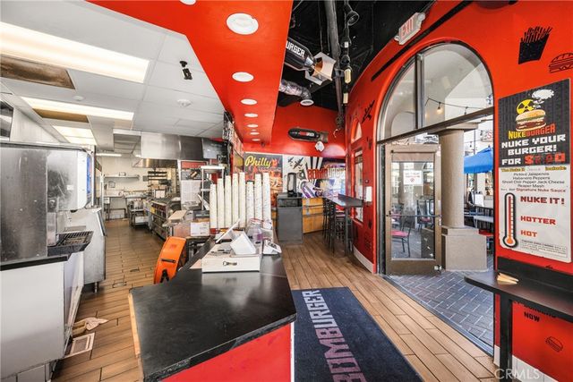 200 Main 110, Huntington Beach, CA 92648