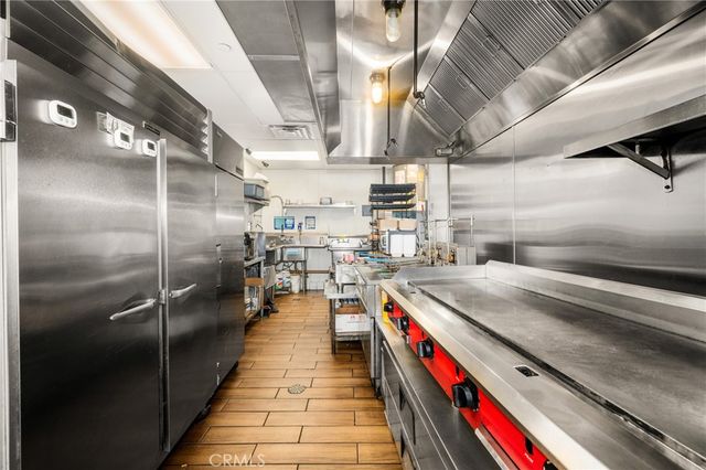 200 Main 110, Huntington Beach, CA 92648