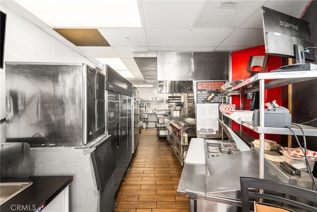 200 Main 110, Huntington Beach, CA 92648