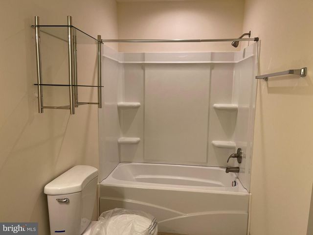 357 OAKWOOD AVE, Glassboro, NJ 08028