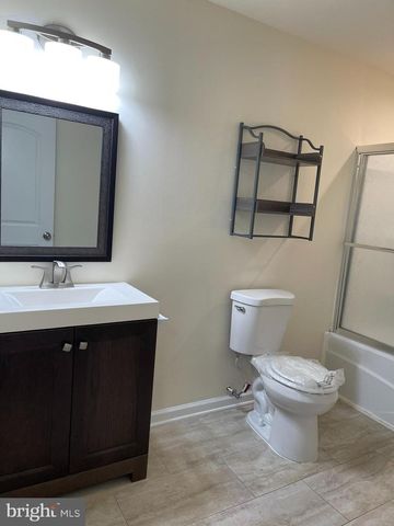 357 OAKWOOD AVE, Glassboro, NJ 08028