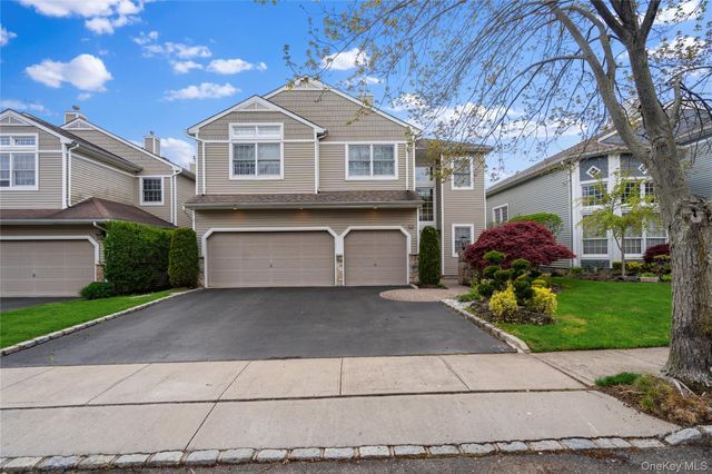 179 Sagamore Drive, Plainview, NY 11803