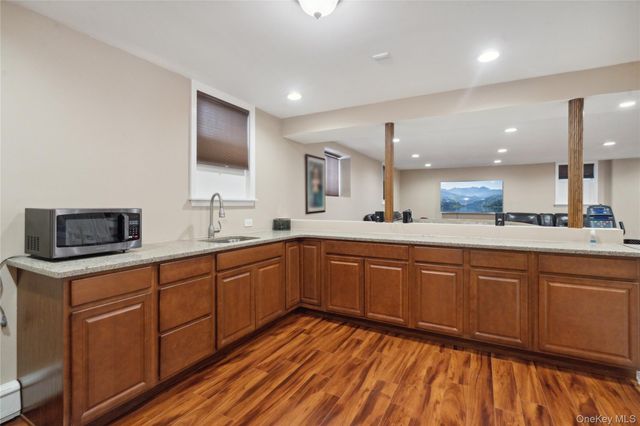 179 Sagamore Drive, Plainview, NY 11803