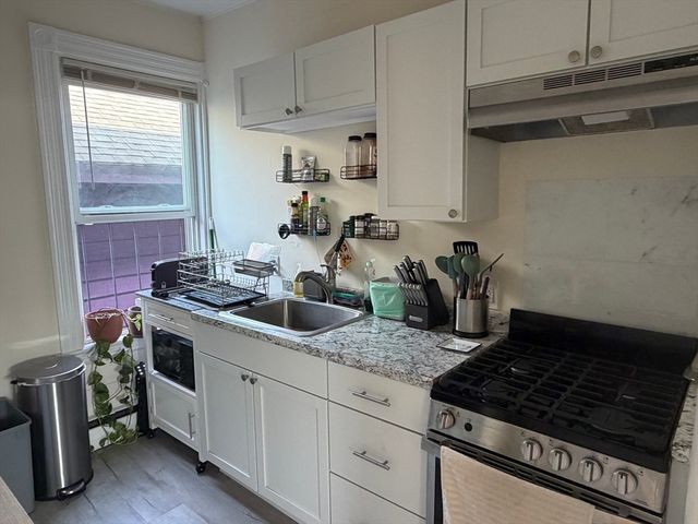 67-69 Ellery Street 6, Cambridge, MA 02138