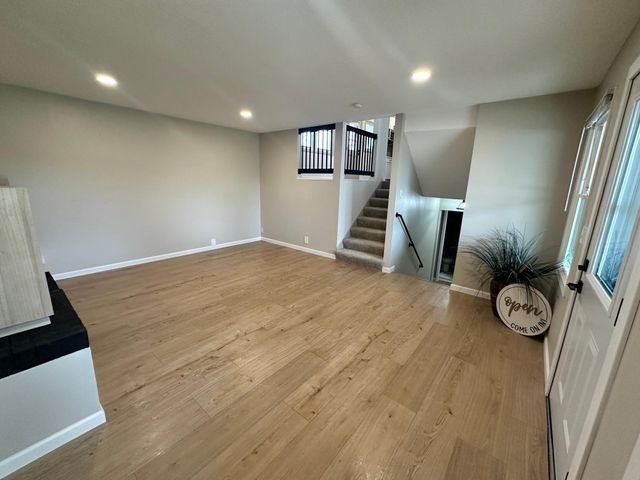 475 Sunset Drive, Jordan, MN 55352