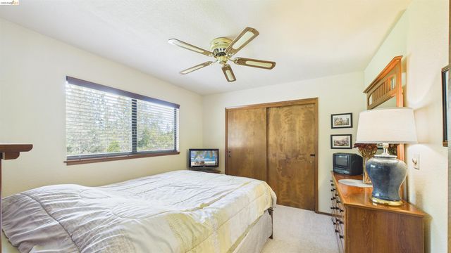 13010 Wells Fargo Dr, Groveland, CA 95321