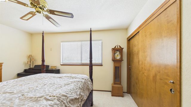 13010 Wells Fargo Dr, Groveland, CA 95321