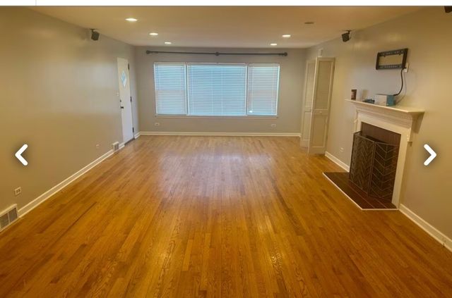 228 S Hawthorne Avenue, Elmhurst, IL 60126