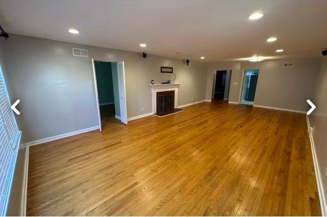 228 S Hawthorne Avenue, Elmhurst, IL 60126