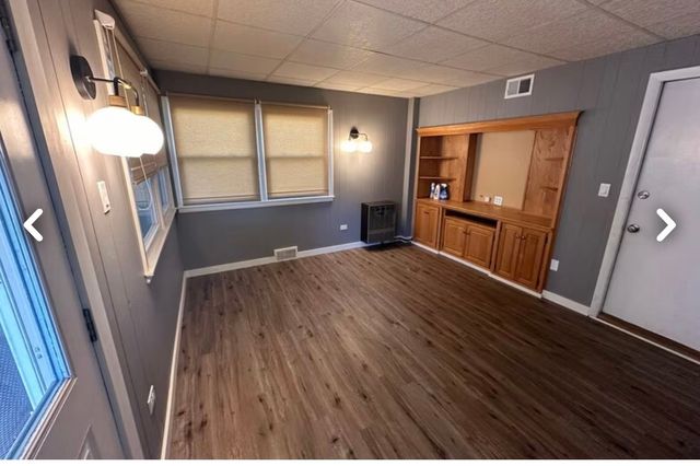 228 S Hawthorne Avenue, Elmhurst, IL 60126