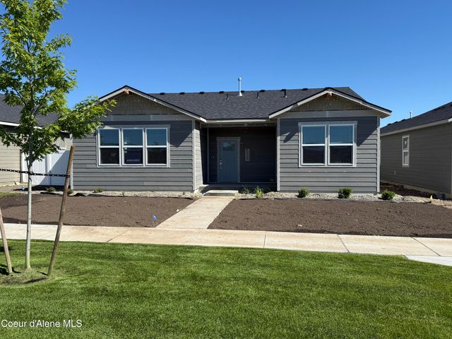 5330 E Antares Ln, Post Falls, ID 83854