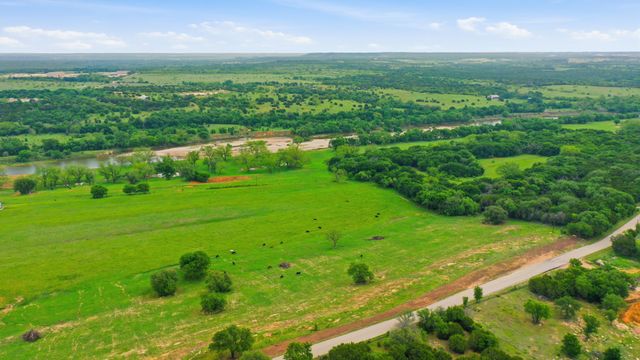 10501-7 Mitchell Bend Court, Granbury, TX 76048
