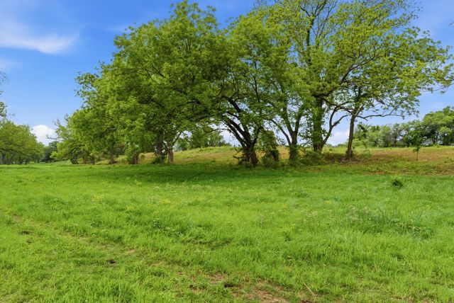 10501-7 Mitchell Bend Court, Granbury, TX 76048