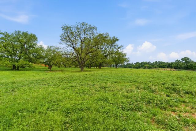 10501-7 Mitchell Bend Court, Granbury, TX 76048