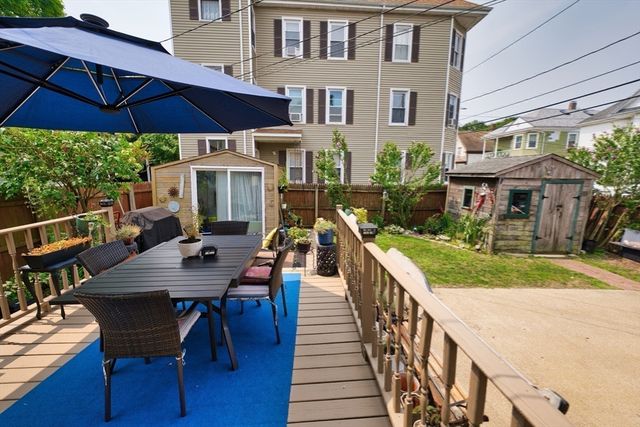 467 Brock Ave, New Bedford, MA 02744