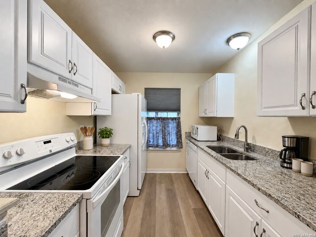 12108 Stoney Spur, San Antonio, TX 78247