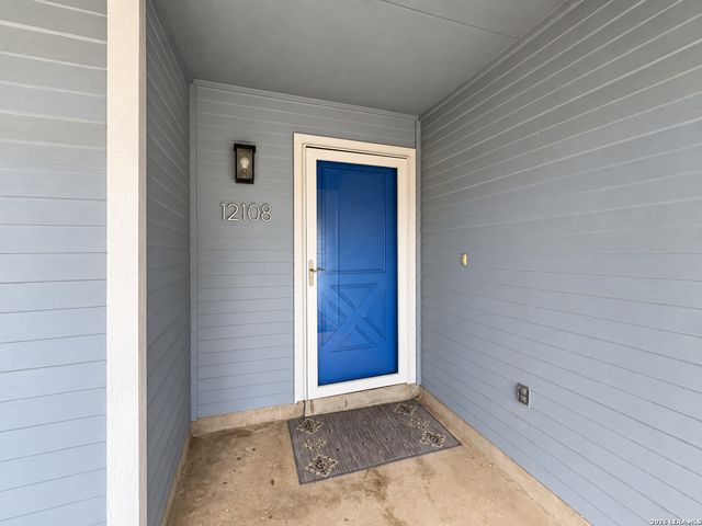 12108 Stoney Spur, San Antonio, TX 78247
